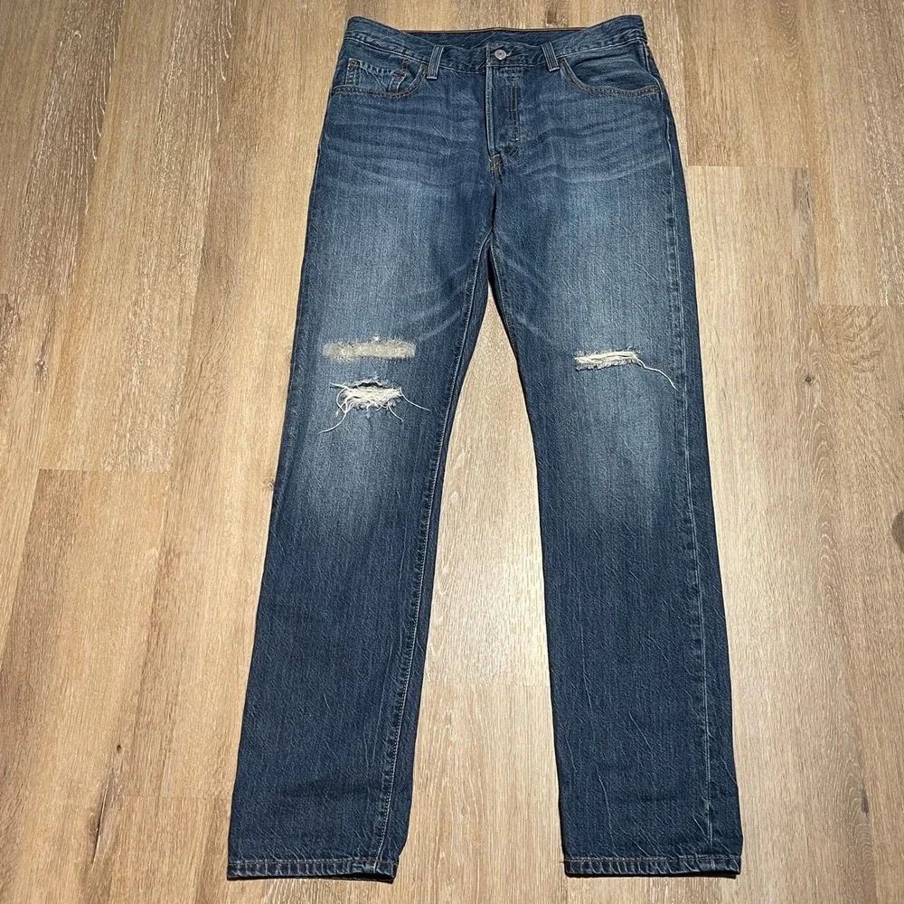 Levi's 505 Regular Fit Jeans Mens W28 L32 Medium Wash Denim‎ Distressed Ripped
